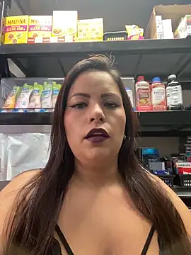 Snapshot of MIA_ROSSEEE chatting on June 2026 08:00:02 PM MIA ROSSEEE online show from June 2026 08:00:02 PM