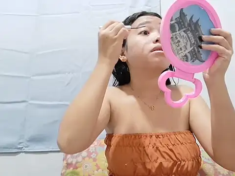 Snapshot of Pinaysweetgirl chatting on June 2026 05:19:02 AM Pinaysweetgirl online show from June 2026 05:19:02 AM