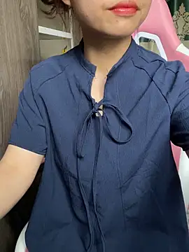 Snapshot of mayha11 chatting on April 2026 07:03:02 AM mayha11 online show from April 2026 07:03:02 AM