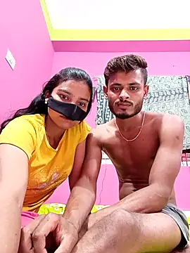 Hot-Couple4 online show from April 2026 06:02:01 PM