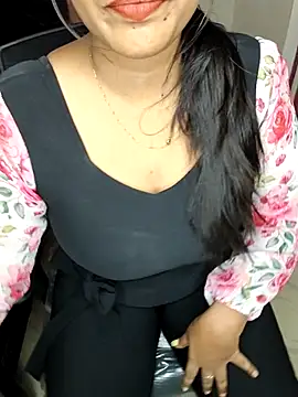 Tamilmoon006 online show from June 2026 04:56:01 AM