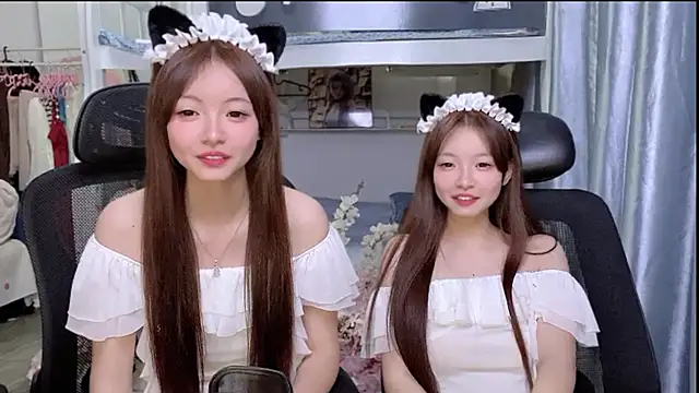 xiaoqiao-daqiao online show from May 2026 07:45:02 PM
