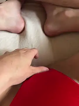 Snapshot of bonbon0910 chatting on April 2026 01:27:02 PM bonbon0910 online show from April 2026 01:27:02 PM