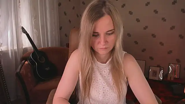 MiaSparkes online show from June 2026 11:15:01 AM