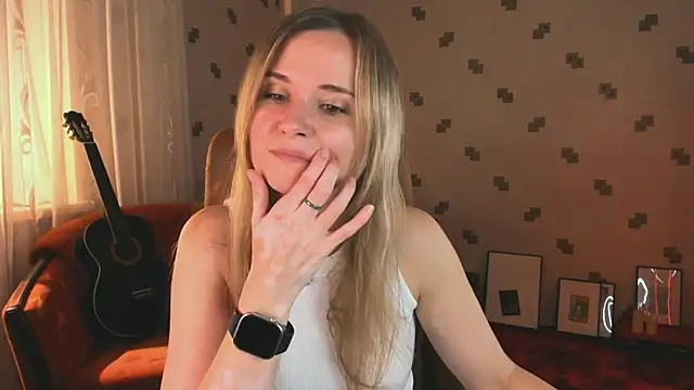 MiaSparkes online show from June 2026 11:21:02 AM