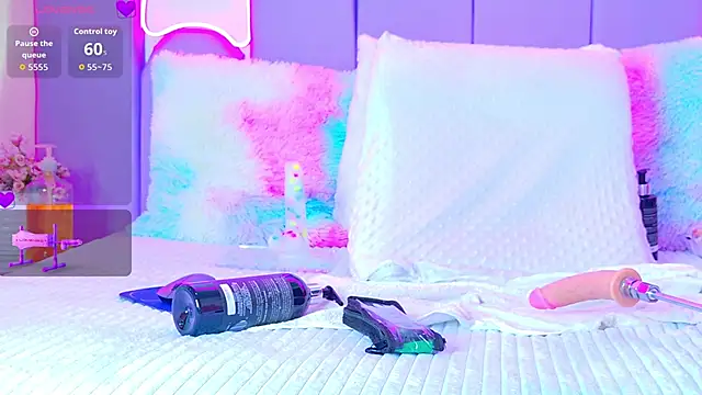 Candy Mari online show from April 2026 09:39:33 PM