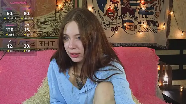 Snapshot of BlueberryMilMil chatting on April 2026 04:56:02 PM BlueberryMilMil online show from April 2026 04:56:02 PM