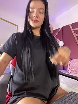 ZoeHarpers online show from June 2026 12:17:01 PM