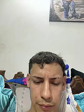 Snapshot of SsebasSN17 chatting on April 2026 11:53:01 PM SsebasSN17 online show from April 2026 11:53:01 PM