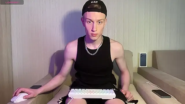 Travis Gracile online show from May 2026 09:48:01 AM