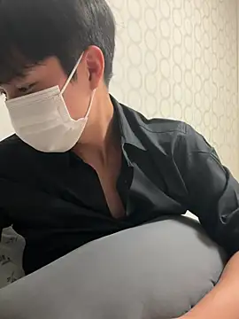 xezie online show from April 2026 12:41:02 PM