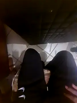 caramelkoala online show from April 2026 12:57:02 AM