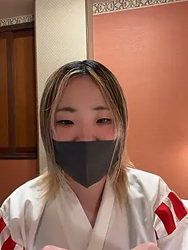 MITUKI0707 online show from April 2026 01:48:02 PM