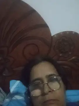 PienCanela online show from June 2026 02:51:01 AM