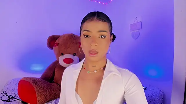 nikolle mistrreHots online show from July 2026 10:47:02 PM