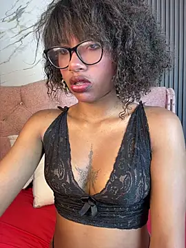 Snapshot of Morena-fire chatting on April 2026 07:18:02 PM Morena-fire online show from April 2026 07:18:02 PM