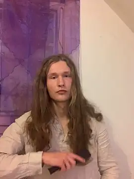 Snapshot of scvndi33 chatting on April 2026 11:32:01 PM scvndi33 online show from April 2026 11:32:01 PM