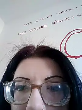 HotVWGirl online show from April 2026 03:24:01 PM