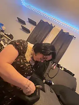 Snapshot of AmalaHexx chatting on April 2026 12:16:02 AM AmalaHexx online show from April 2026 12:16:02 AM