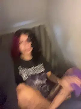 nanaislonely online show from April 2026 09:29:02 PM