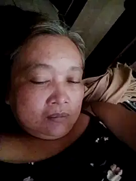 Snapshot of jeanyummytits chatting on May 2026 02:31:02 AM jeanyummytits online show from May 2026 02:31:02 AM