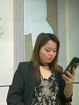 nide-yuebao online show from April 2026 02:25:02 AM