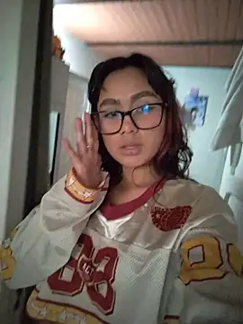 Lilith evans  online show from April 2026 09:29:02 PM