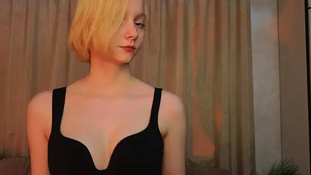 sweet lynx online show from April 2026 04:14:01 PM