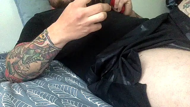 Snapshot of rollcharlie chatting on April 2026 03:28:02 PM rollcharlie online show from April 2026 03:28:02 PM