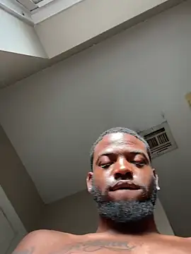 blackdiesel0 online show from July 2026 01:02:02 PM