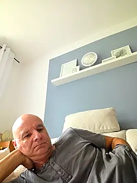 Snapshot of mannohmann5 chatting on July 2026 09:12:01 AM mannohmann5 online show from July 2026 09:12:01 AM