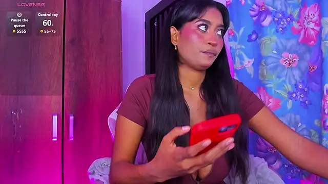 ALISSA SMITH  online show from July 2026 03:37:01 AM