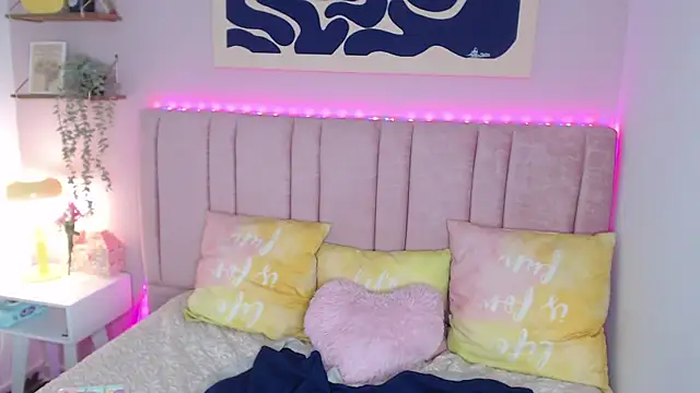 Snapshot of Shamel_Brm chatting on June 2026 12:25:01 PM Shamel Brm online show from June 2026 12:25:01 PM