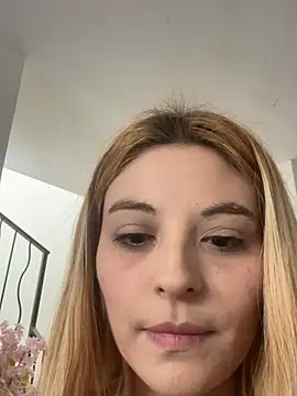 Bunnysweet95 online show from April 2026 10:24:02 PM