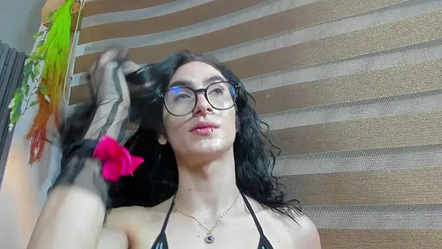 Shammy rosse online show from July 2026 10:01:02 PM