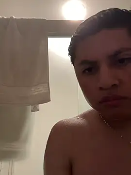 Snapshot of xxxchrisHOT chatting on April 2026 04:40:01 AM xxxchrisHOT online show from April 2026 04:40:01 AM