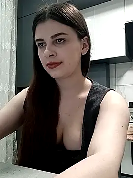 Snapshot of Eveline5038 chatting on May 2026 11:21:02 PM Eveline5038 online show from May 2026 11:21:02 PM