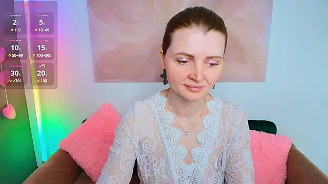 Liza  Evans online show from June 2026 02:03:01 AM