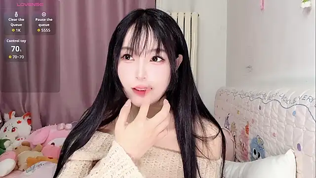 Celestia-KOKO online show from May 2026 05:32:02 PM