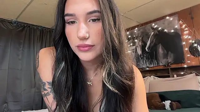 ella2sweet online show from June 2026 01:04:01 PM