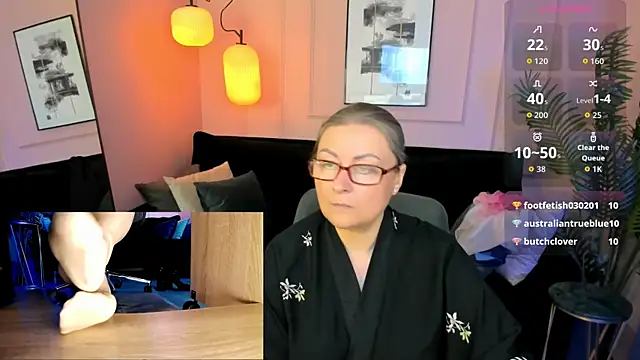 Alexandra Kind online show from June 2026 02:24:02 AM