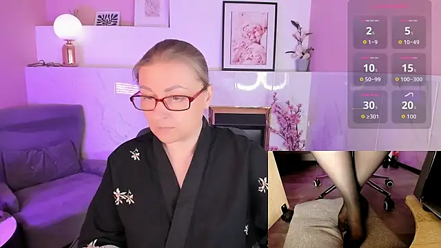 Alexandra Kind online show from July 2026 08:46:02 PM