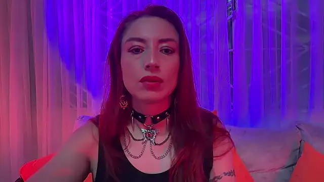 Queenscarlettsecret online show from July 2026 01:14:01 PM