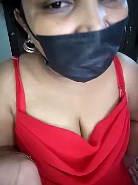 Snapshot of Lusi_G chatting on April 2026 08:21:02 AM Lusi G online show from April 2026 08:21:02 AM