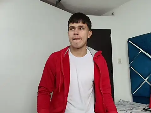 EdwinBoys online show from May 2026 01:49:01 PM