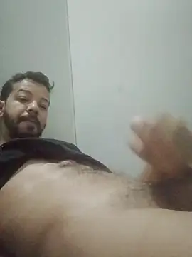 Snapshot of RafaelSartori chatting on May 2026 10:43:02 AM RafaelSartori online show from May 2026 10:43:02 AM