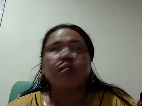 HottyCurlyPeanut online show from April 2026 04:47:02 PM