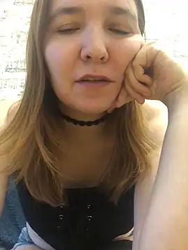 Chill Babe online show from April 2026 01:12:02 PM