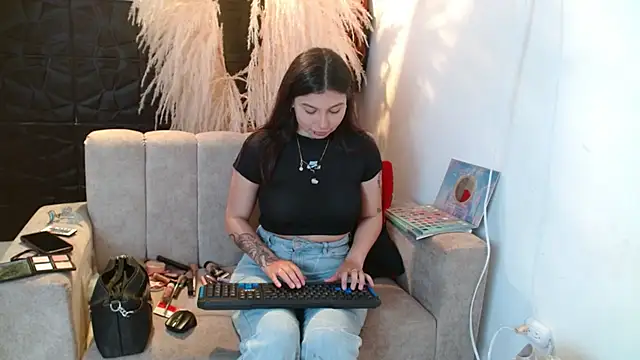 madison16092020 online show from April 2026 02:18:02 PM