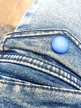 boobseating online show from April 2026 04:15:02 AM